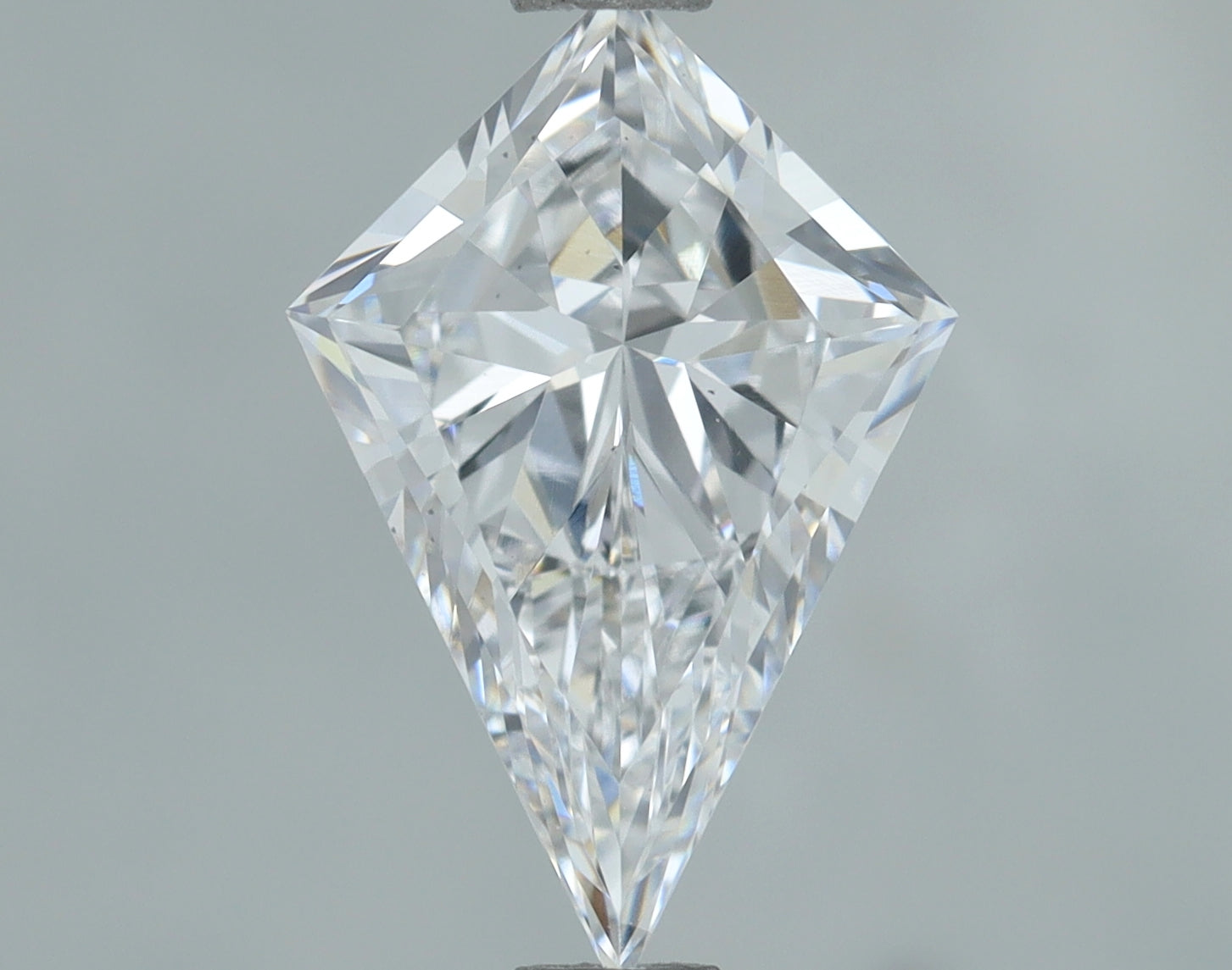 Lab-Grown 1.05 Carat  Diamond color D Clarity VS1, precious stones, engagement diamonds