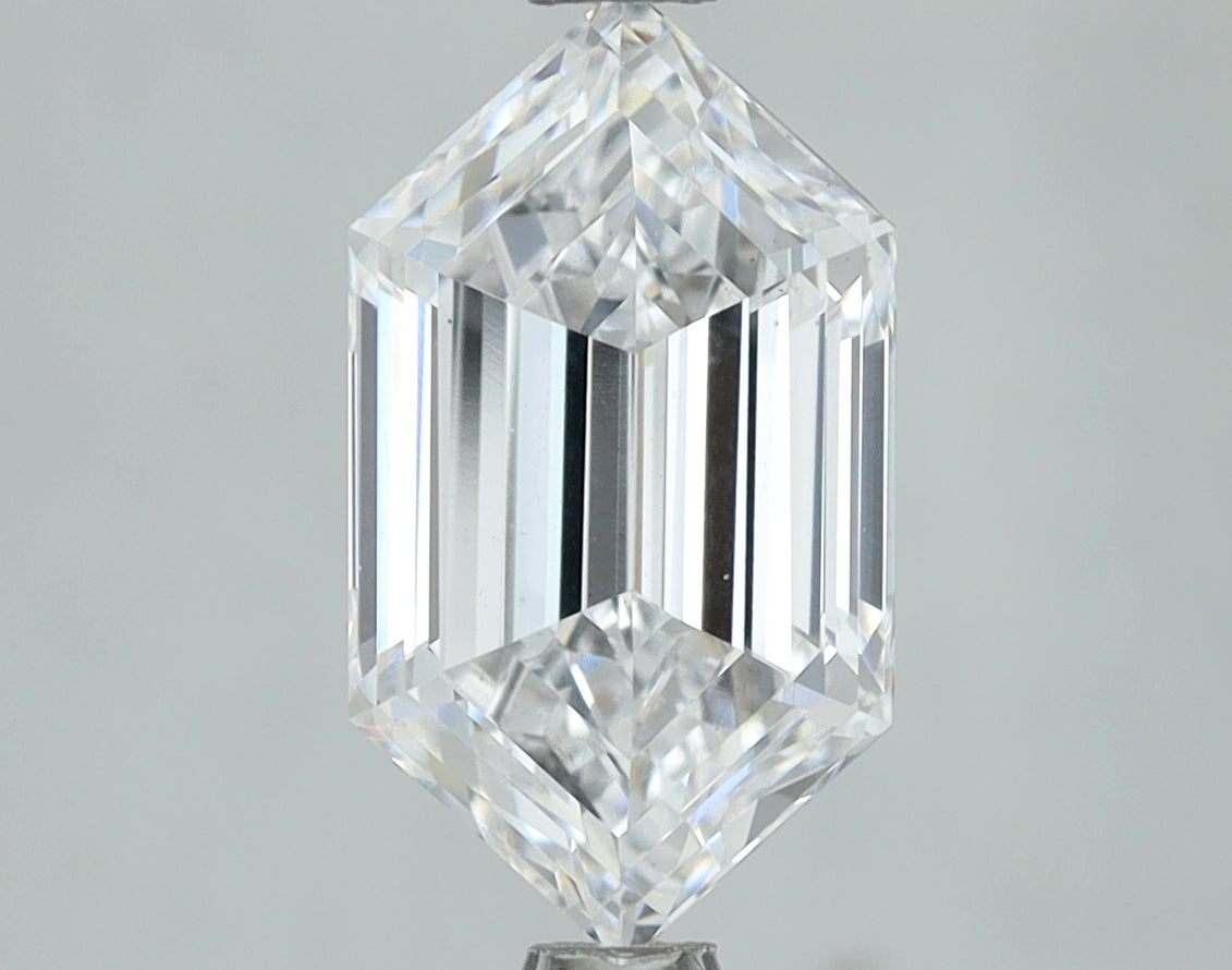 Lab-Grown 2.00 Carat Long Hexagonal Shape Diamond color E Clarity VS1, precious stones, engagement diamonds