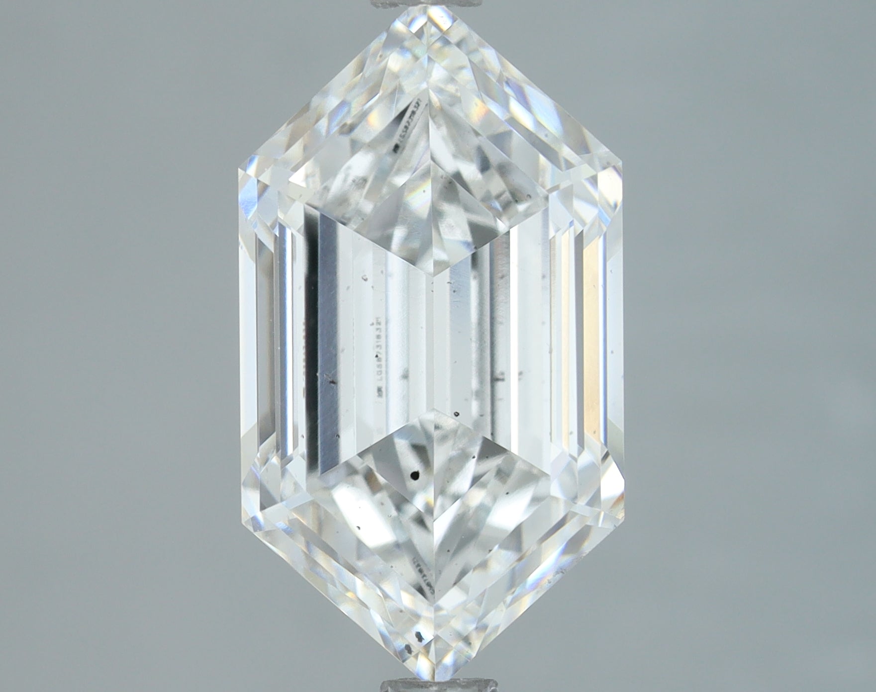 Lab-Grown 3.08 Carat Long Hexagonal Shape Diamond color E Clarity SI1, precious stones, engagement diamonds