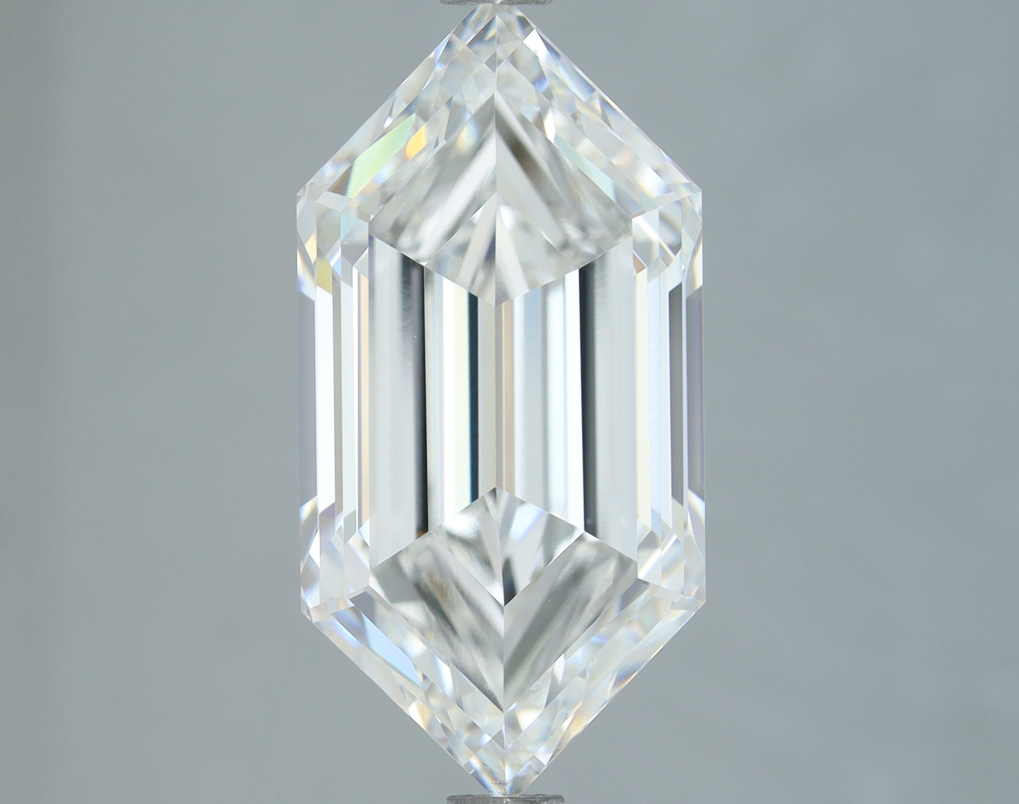 Lab-Grown 4.04 Carat Long Hexagonal Shape Diamond color E Clarity VS1, precious stones, engagement diamonds