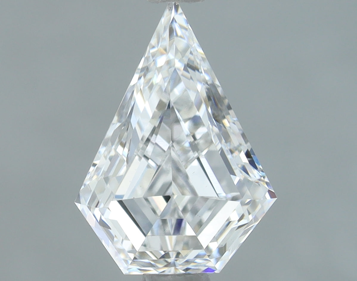 Lab-Grown 1.00 Carat Shield Shape Diamond color E Clarity VS1, precious stones, engagement diamonds