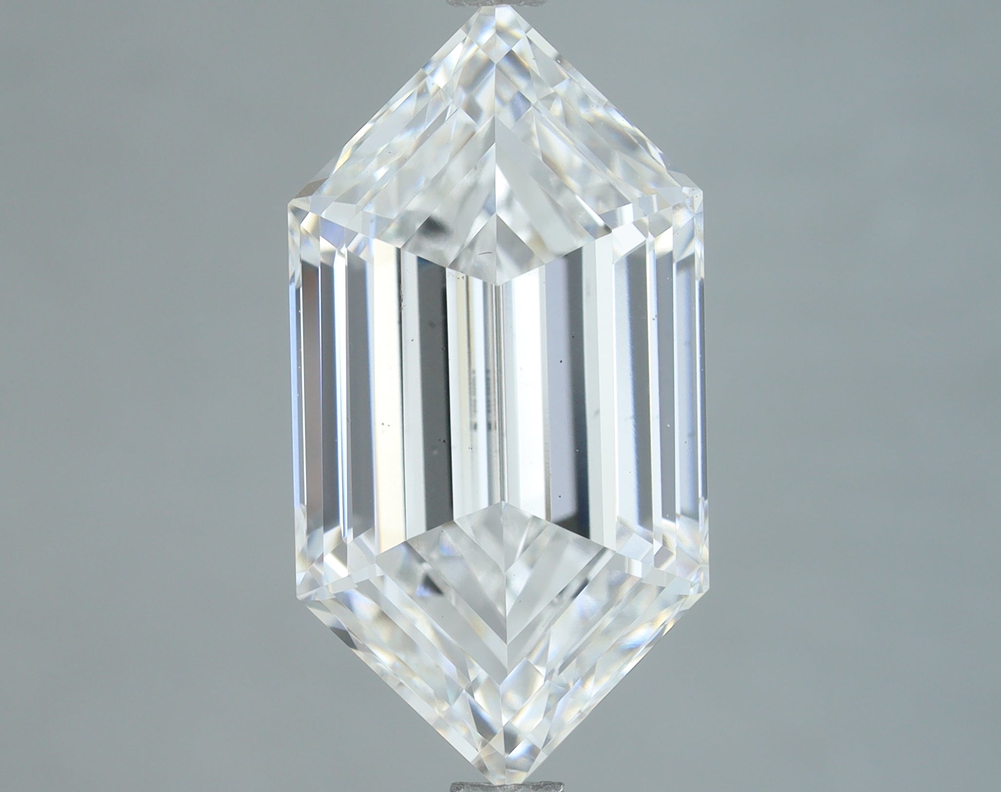 Lab-Grown 4.01 Carat Long Hexagonal Shape Diamond color D Clarity VS2, precious stones, engagement diamonds