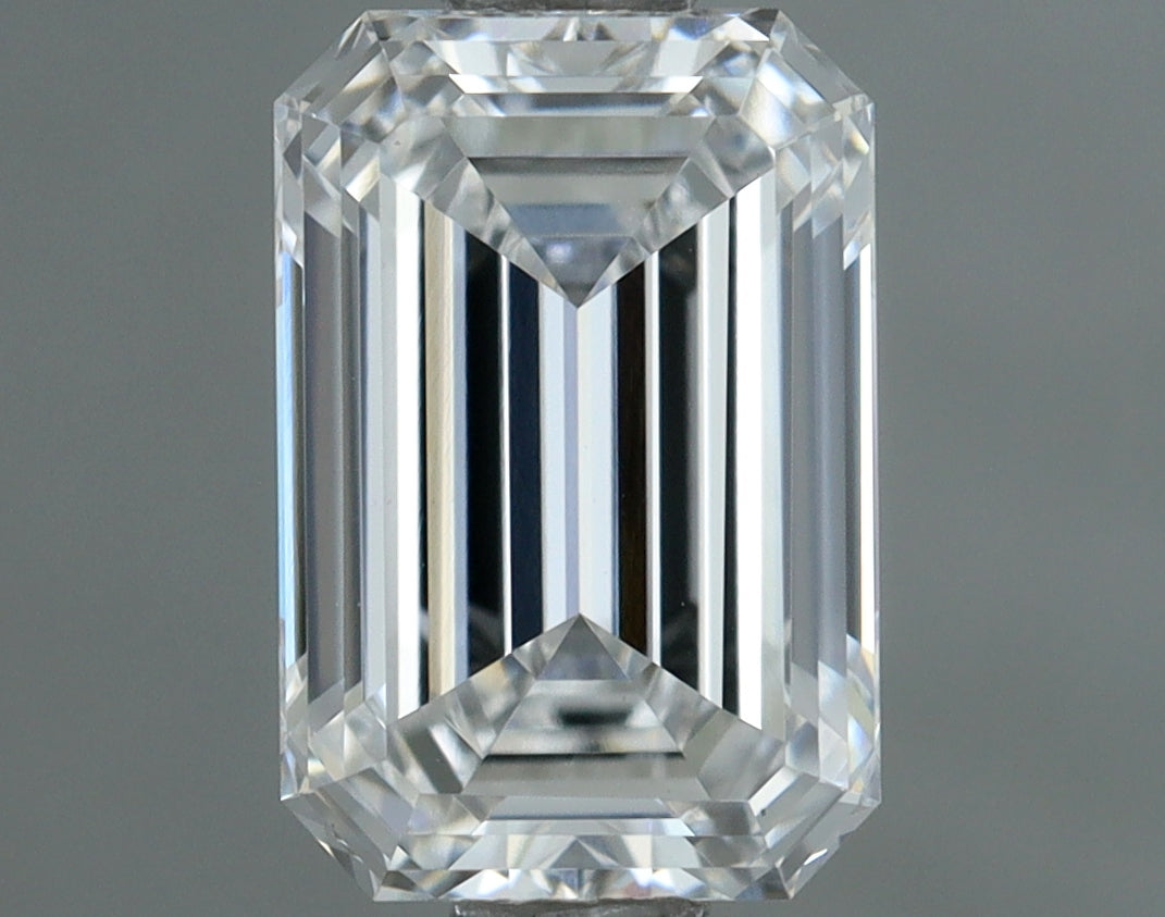 Lab-Grown 1.00 Carat Emerald Cut Diamond color E Clarity VS1, precious stones, engagement diamonds