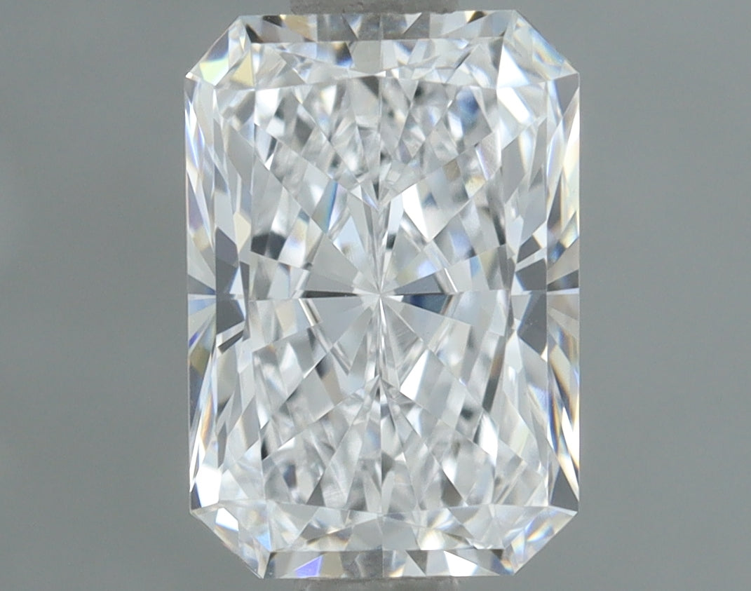 Lab-Grown 1.04 Carat Radiant Cut Diamond color E Clarity VVS2, precious stones, engagement diamonds