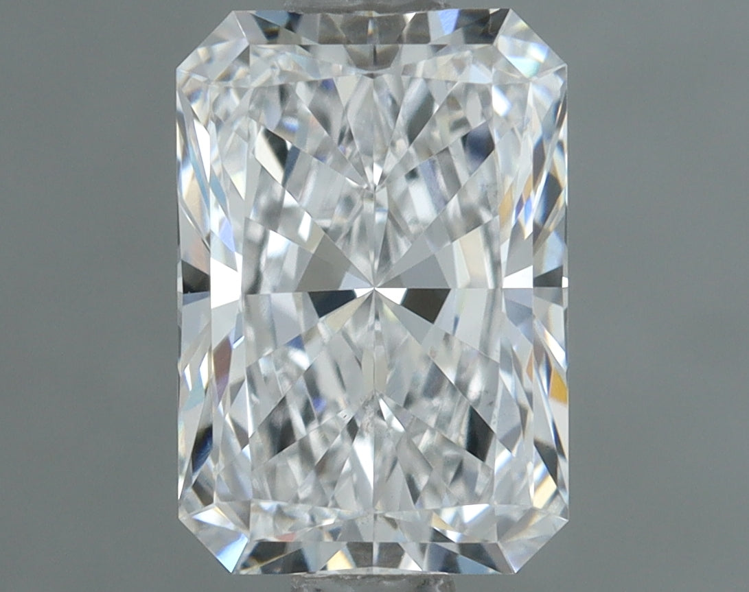 Lab-Grown 1.06 Carat Radiant Cut Diamond color E Clarity VS1, precious stones, engagement diamonds