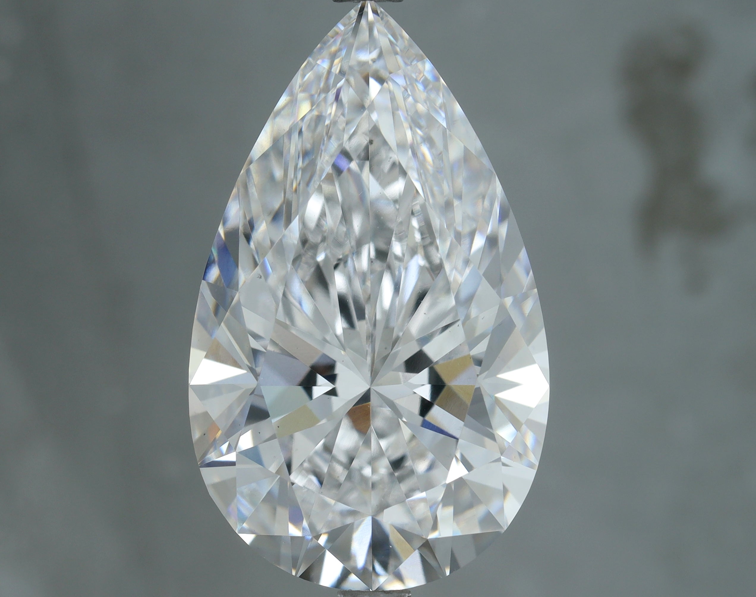 Lab-Grown 7.12 Carat Pear Shape Diamond color D Clarity VS1, precious stones, engagement diamonds