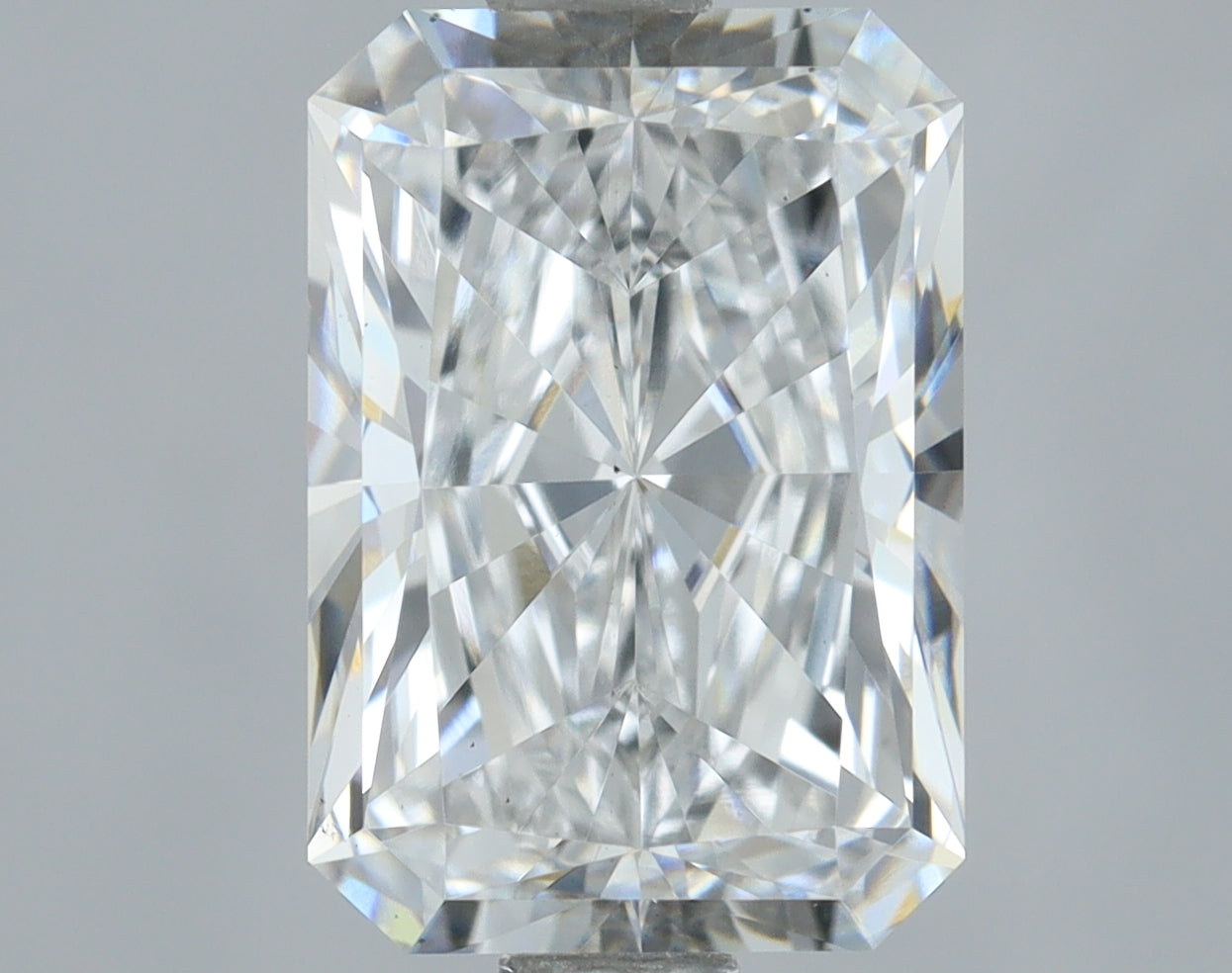 Lab-Grown 1.70 Carat Radiant Cut Diamond color D Clarity VS1, precious stones, engagement diamonds