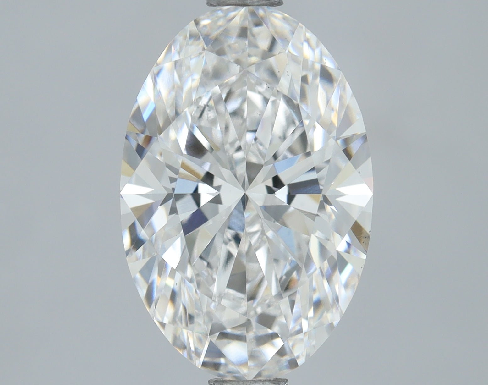 Lab-Grown 2.01 Carat Oval Shape Diamond color D Clarity VS1, precious stones, engagement diamonds
