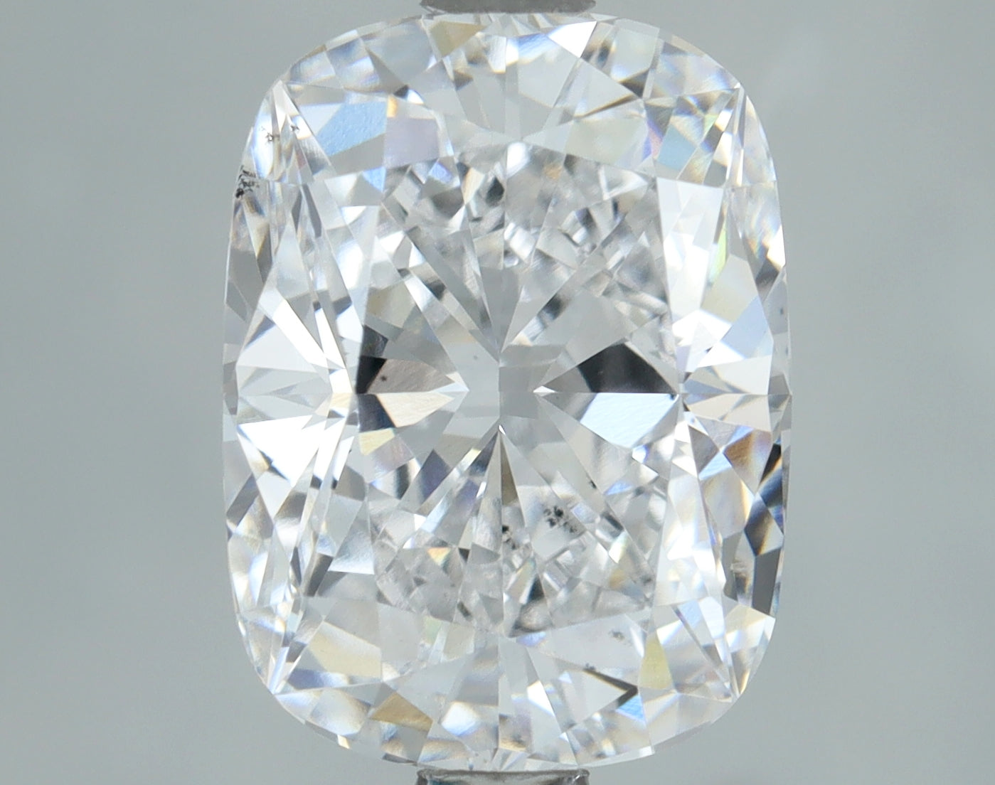 Lab-Grown 2.50 Carat Cushion Brilliant Diamond color D Clarity VS1, precious stones, engagement diamonds