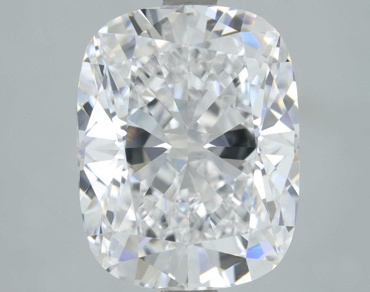 Lab-Grown 4.01 Carat Cushion Brilliant Diamond color D Clarity VS1, precious stones, engagement diamonds