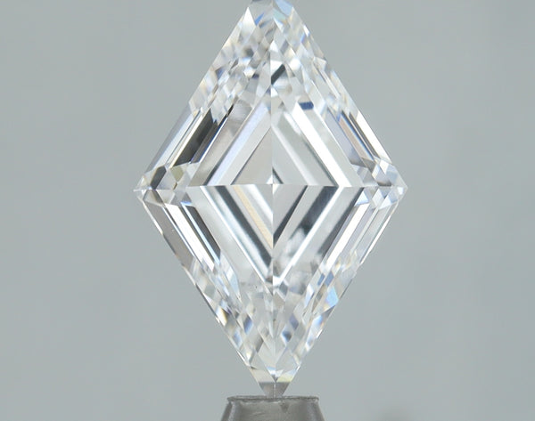 Lab-Grown 1.02 Carat Lozenge Step Cut Diamond color D Clarity VVS2, precious stones, engagement diamonds