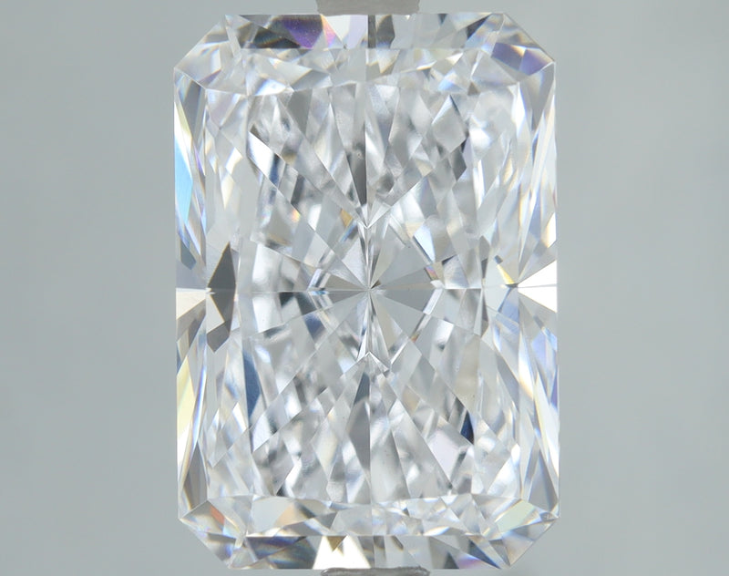 Lab-Grown 4.22 Carat Radiant Cut Diamond color D Clarity VS1, precious stones, engagement diamonds