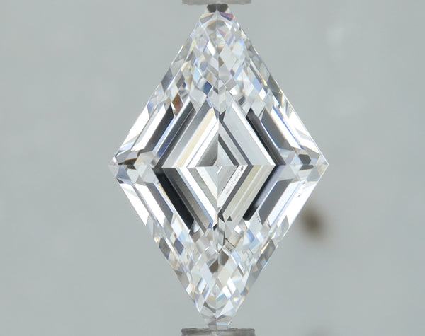 Lab-Grown 1.04 Carat Lozenge Step Cut Diamond color E Clarity VS1, precious stones, engagement diamonds