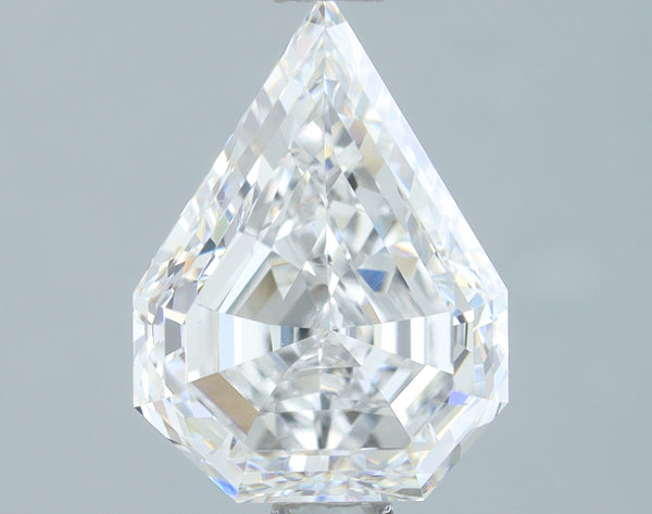 Lab-Grown 1.50 Carat Shield Step Cut Diamond color D Clarity VVS2, precious stones, engagement diamonds