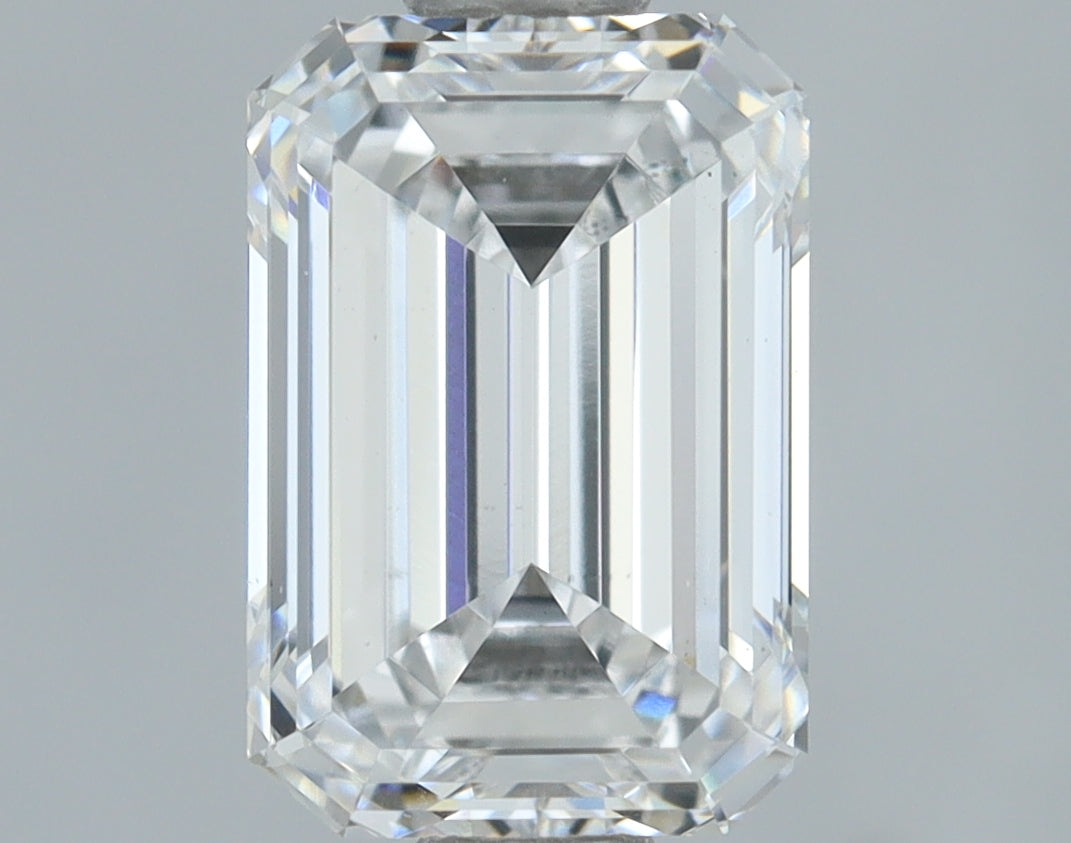 Lab-Grown 1.05 Carat Emerald Cut Diamond color D Clarity VS1, precious stones, engagement diamonds