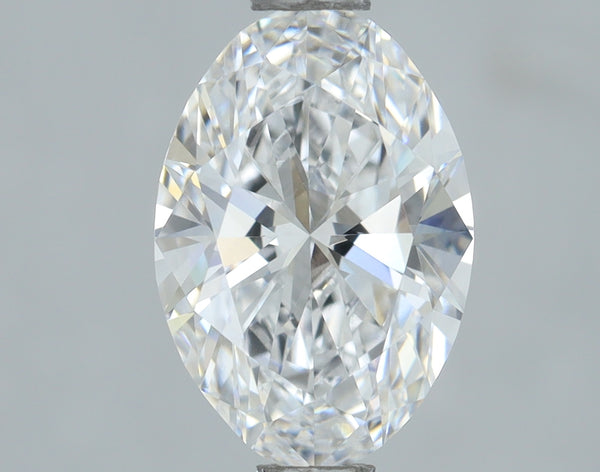 Lab-Grown 1.00 Carat Oval Shape Diamond color D Clarity VS1, precious stones, engagement diamonds