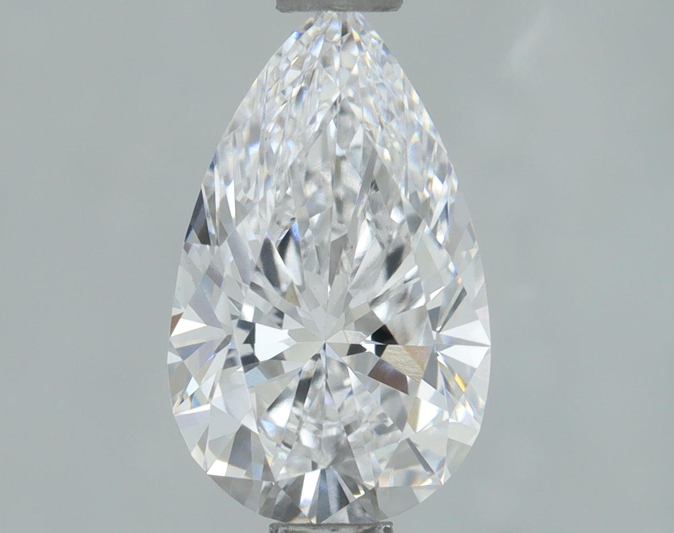 Lab-Grown 1.04 Carat Pear Shape Diamond color D Clarity VS1, precious stones, engagement diamonds