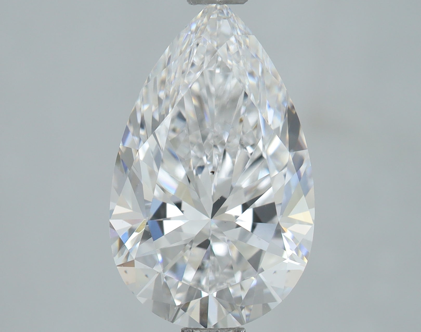 Lab-Grown 2.01 Carat Pear Shape Diamond color D Clarity VS2, precious stones, engagement diamonds