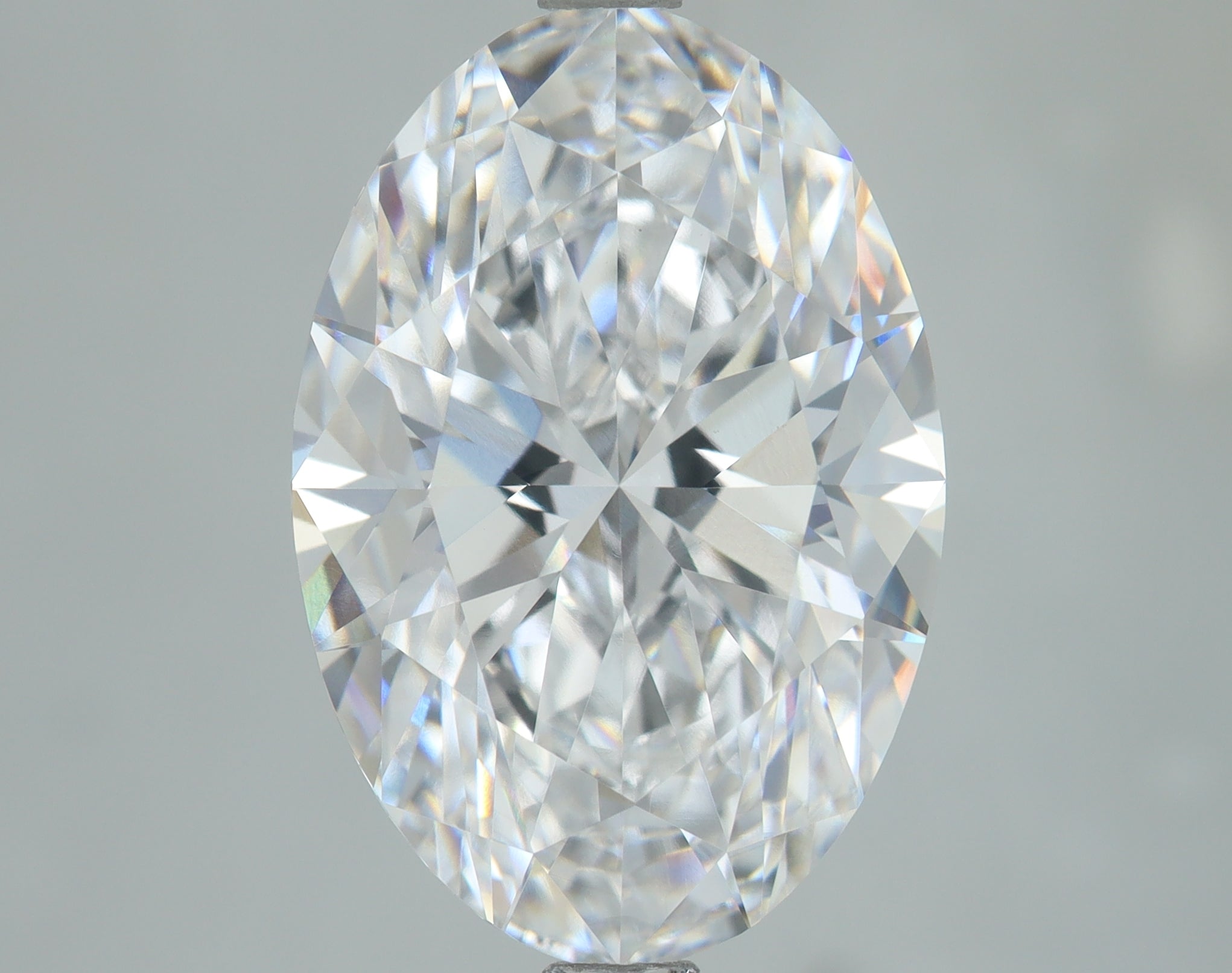 Lab-Grown 4.51 Carat Oval Shape Diamond color E Clarity VVS2, precious stones, engagement diamonds