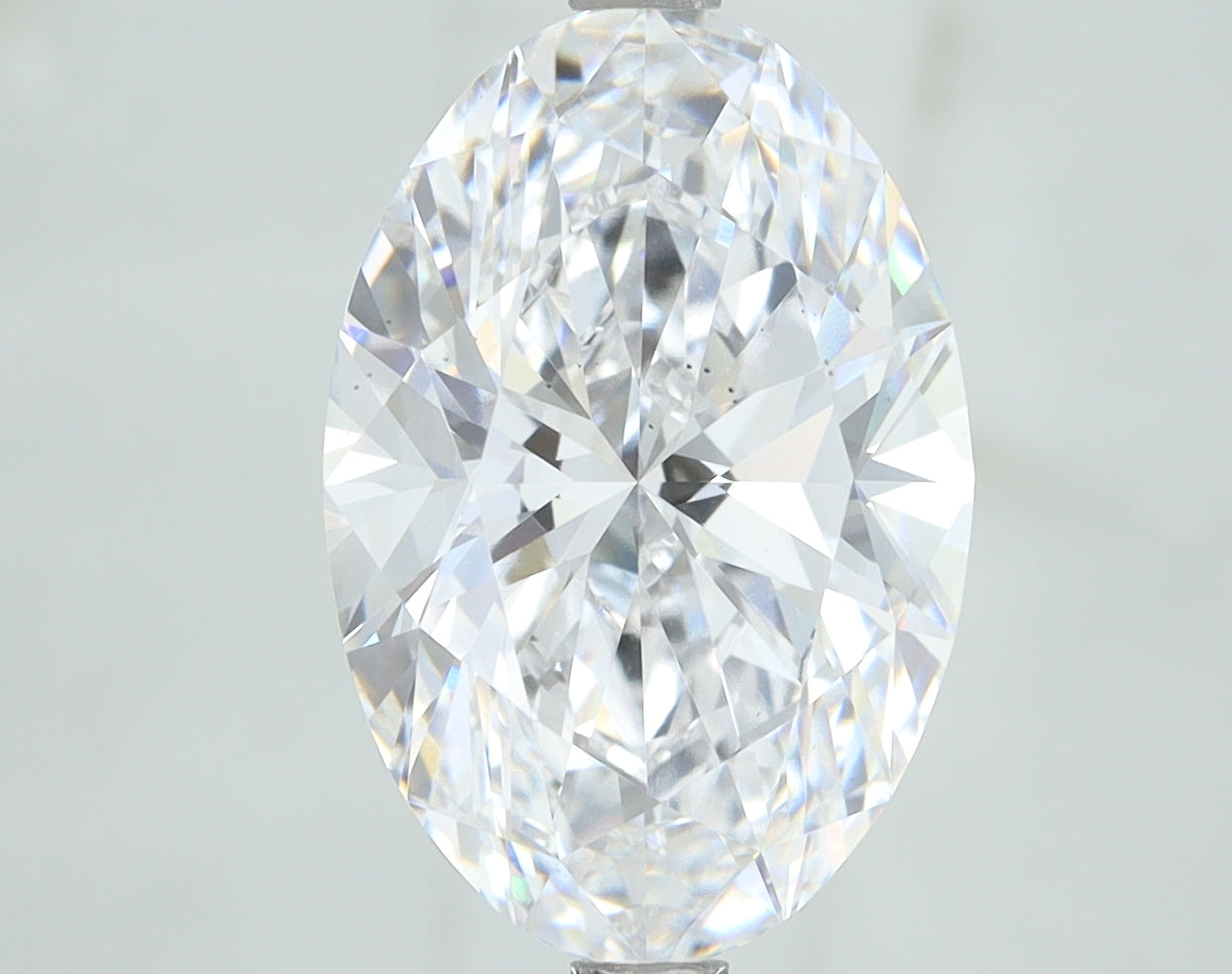 Lab-Grown 4.01 Carat Oval Shape Diamond color E Clarity VS2, precious stones, engagement diamonds