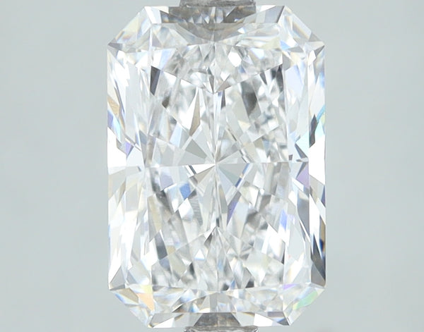 Lab-Grown 2.15 Carat Radiant Cut Diamond color E Clarity VS1, precious stones, engagement diamonds
