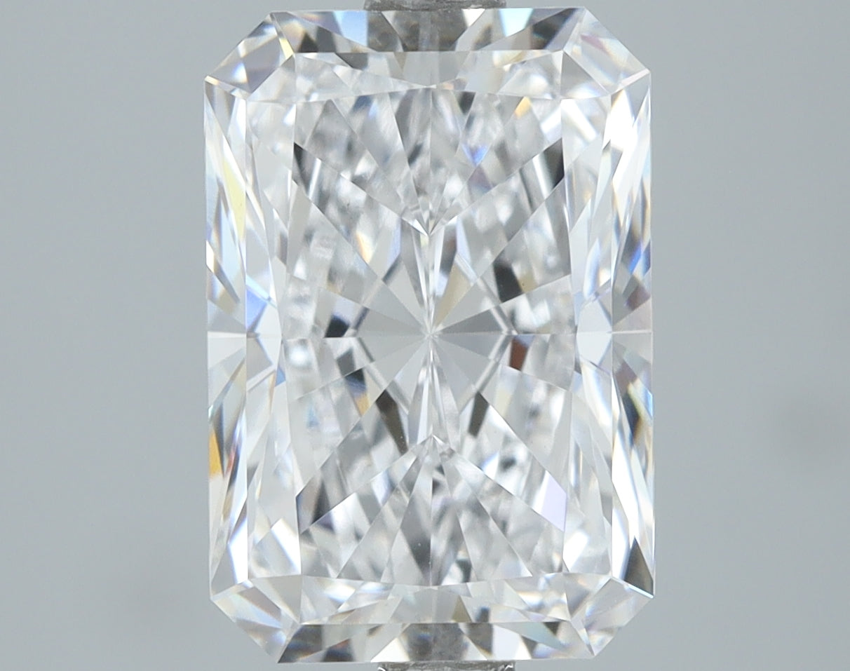 Lab-Grown 3.01 Carat Radiant Cut Diamond color D Clarity VS1, precious stones, engagement diamonds