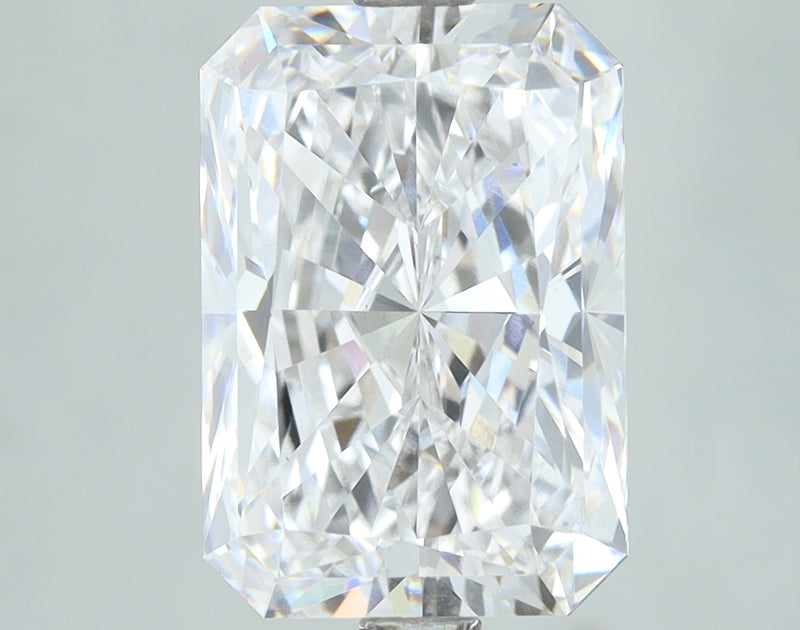 Lab-Grown 4.02 Carat Radiant Cut Diamond color D Clarity VS1, precious stones, engagement diamonds