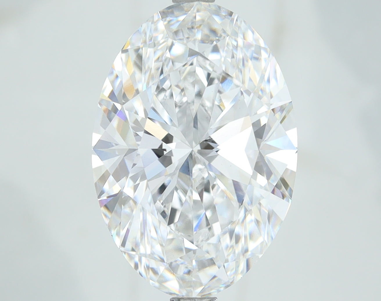 Lab-Grown 5.01 Carat Oval Shape Diamond color E Clarity VS1, precious stones, engagement diamonds