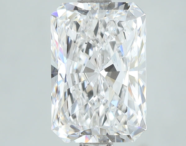 Lab-Grown 2.02 Carat Radiant Cut Diamond color E Clarity VS2, precious stones, engagement diamonds