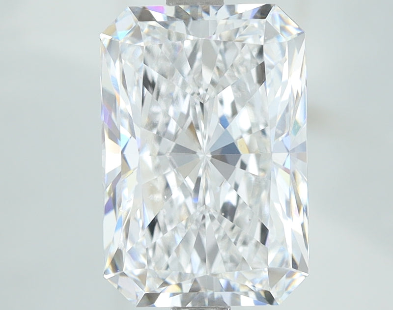 Lab-Grown 3.50 Carat Radiant Cut Diamond color E Clarity VS1, precious stones, engagement diamonds