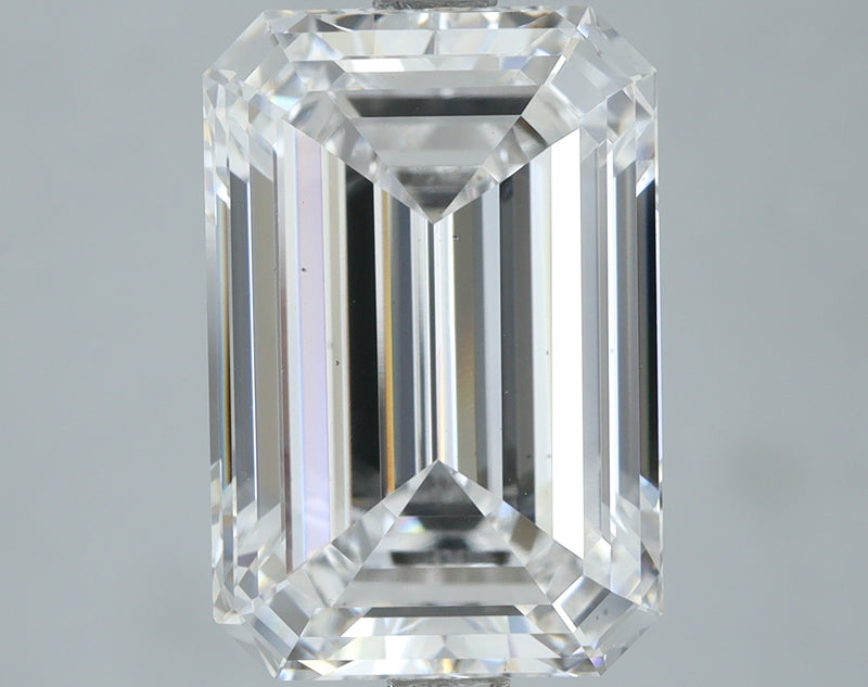 Lab-Grown 4.51 Carat Emerald Cut Diamond color E Clarity VS2, precious stones, engagement diamonds