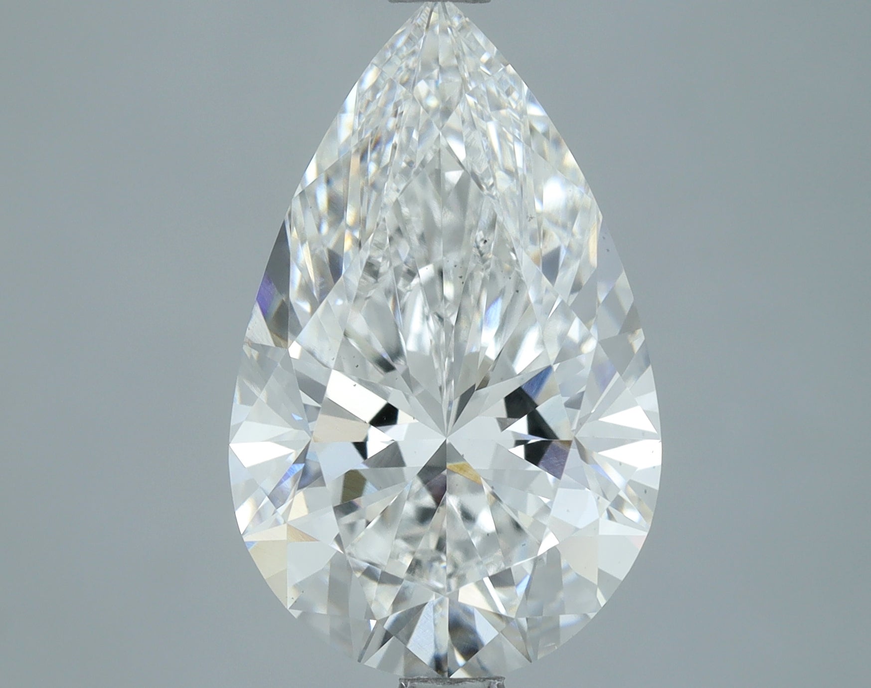 Lab-Grown 4.03 Carat Pear Shape Diamond color F Clarity VS2, precious stones, engagement diamonds