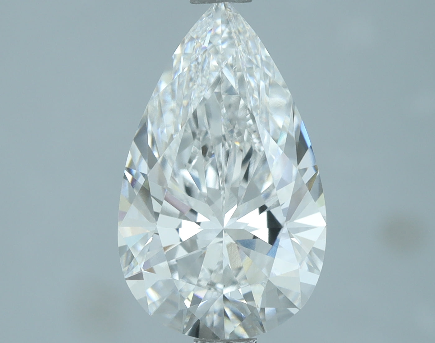 Lab-Grown 2.05 Carat Pear Shape Diamond color E Clarity VVS2, precious stones, engagement diamonds