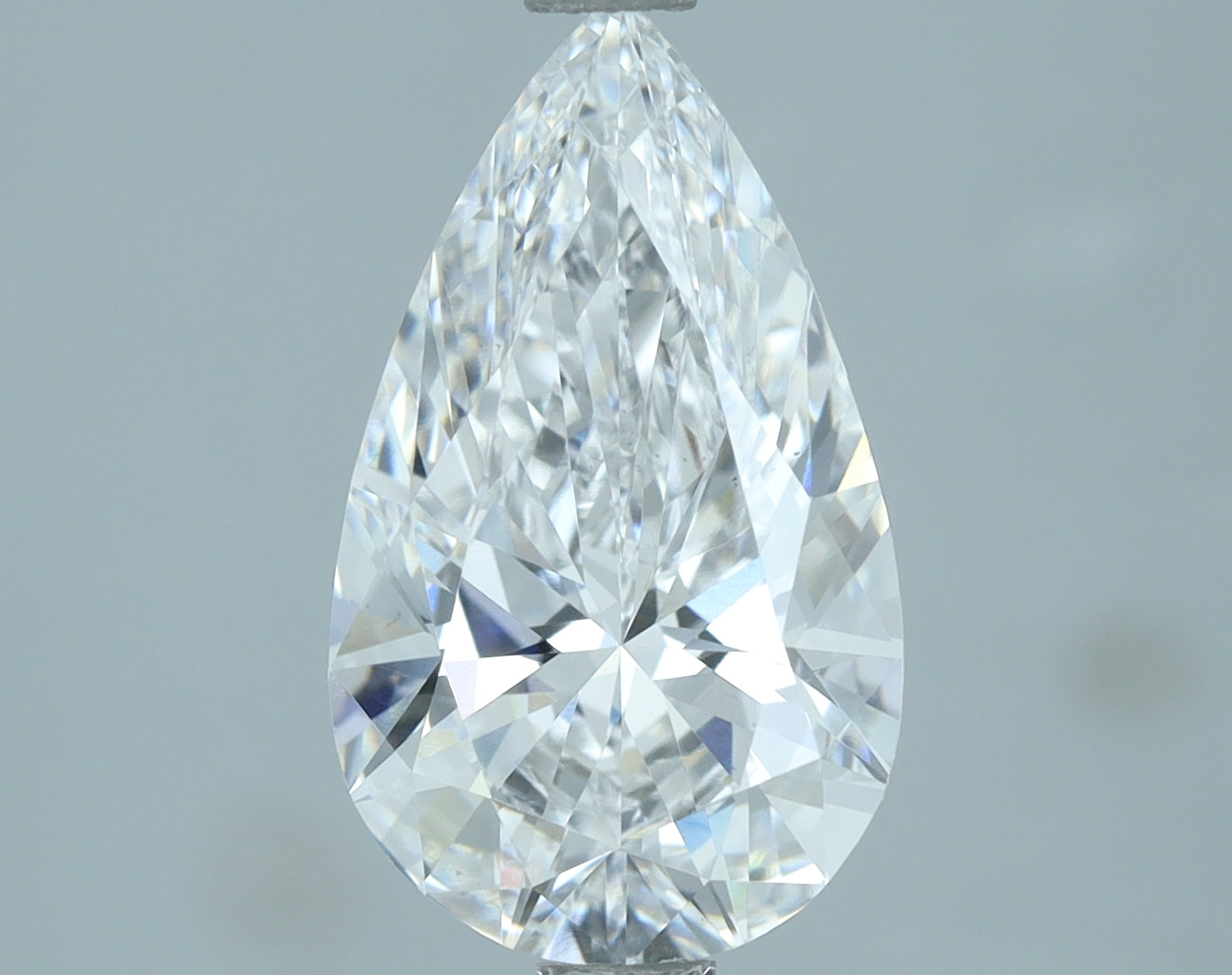 Lab-Grown 2.01 Carat Pear Shape Diamond color D Clarity VS1, precious stones, engagement diamonds