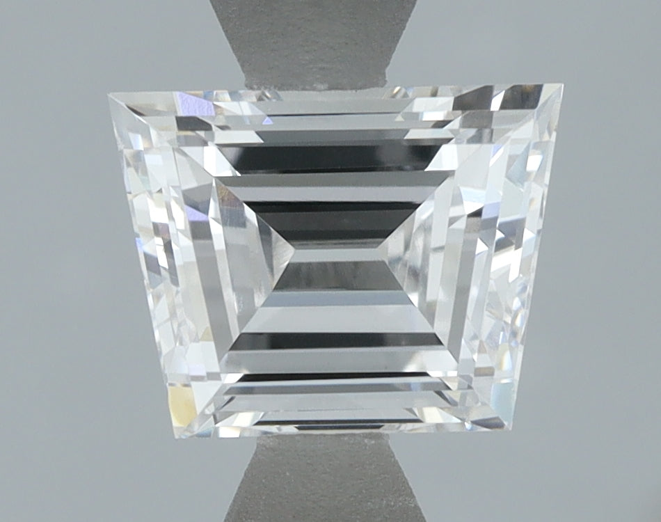 Lab-Grown 1.06 Carat Trapezoid Shape Diamond color E Clarity VS1, precious stones, engagement diamonds