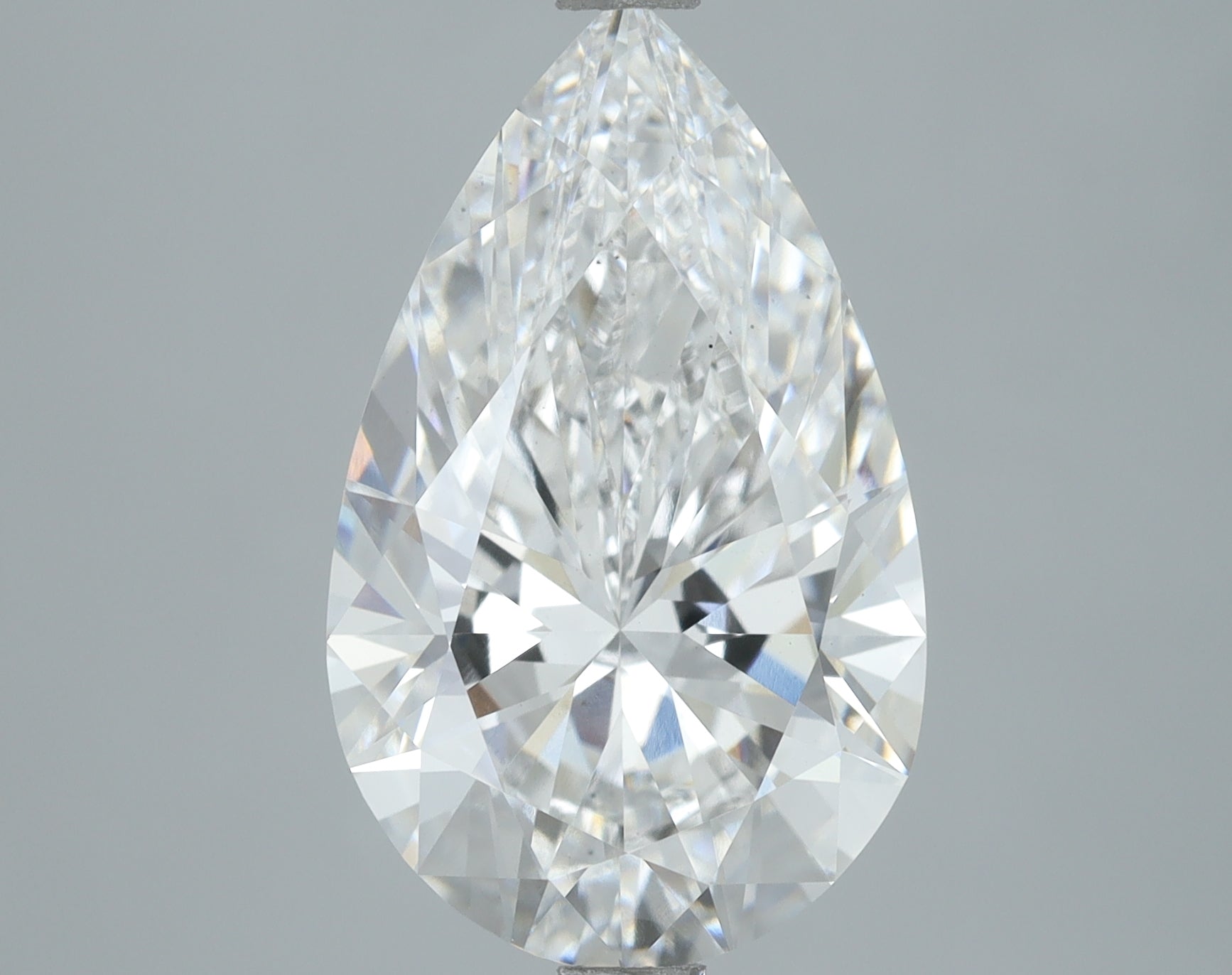 Lab-Grown 4.01 Carat Pear Shape Diamond color E Clarity VS2, precious stones, engagement diamonds
