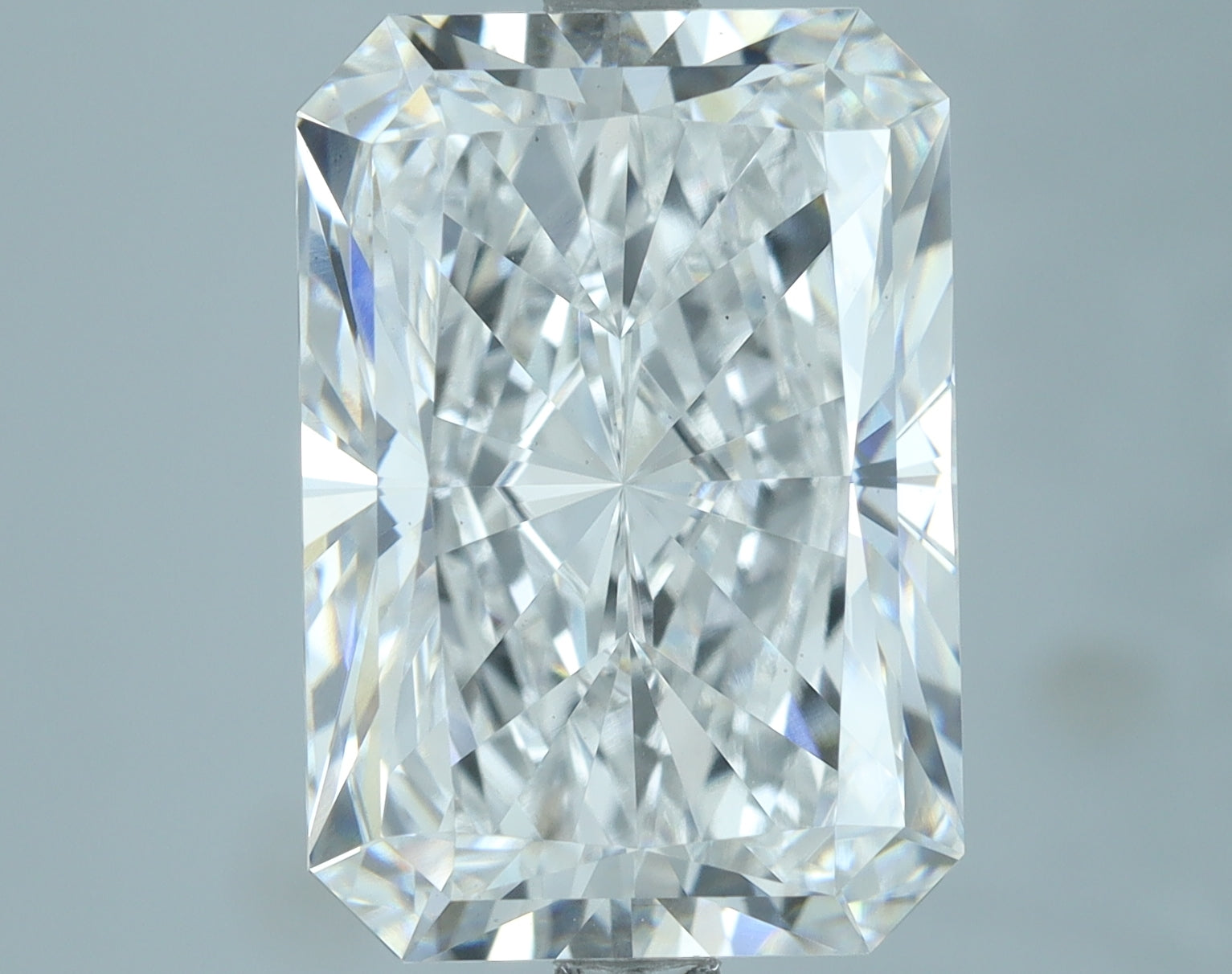 Lab-Grown 5.52 Carat Radiant Cut Diamond color D Clarity VS1, precious stones, engagement diamonds
