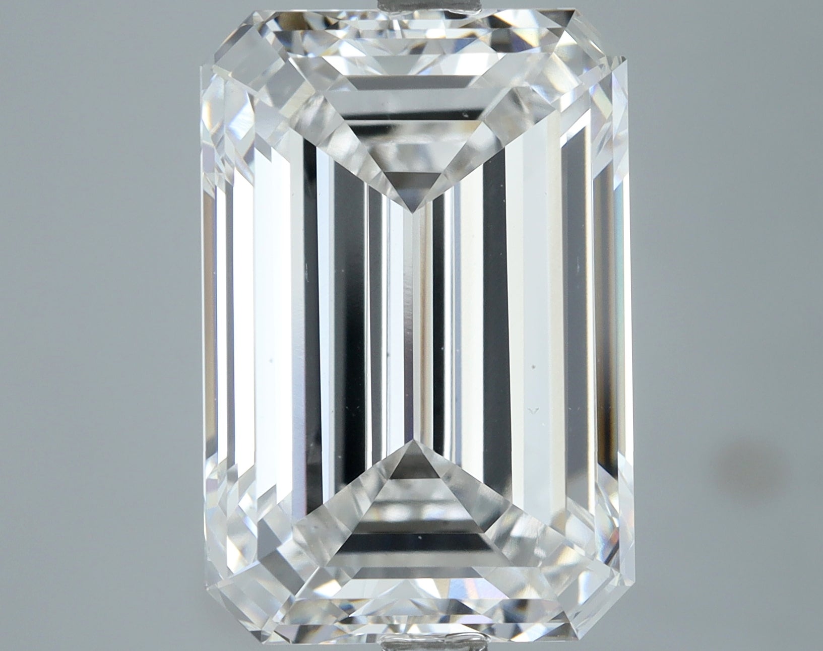 Lab-Grown 6.51 Carat Emerald Cut Diamond color F Clarity VS1, precious stones, engagement diamonds