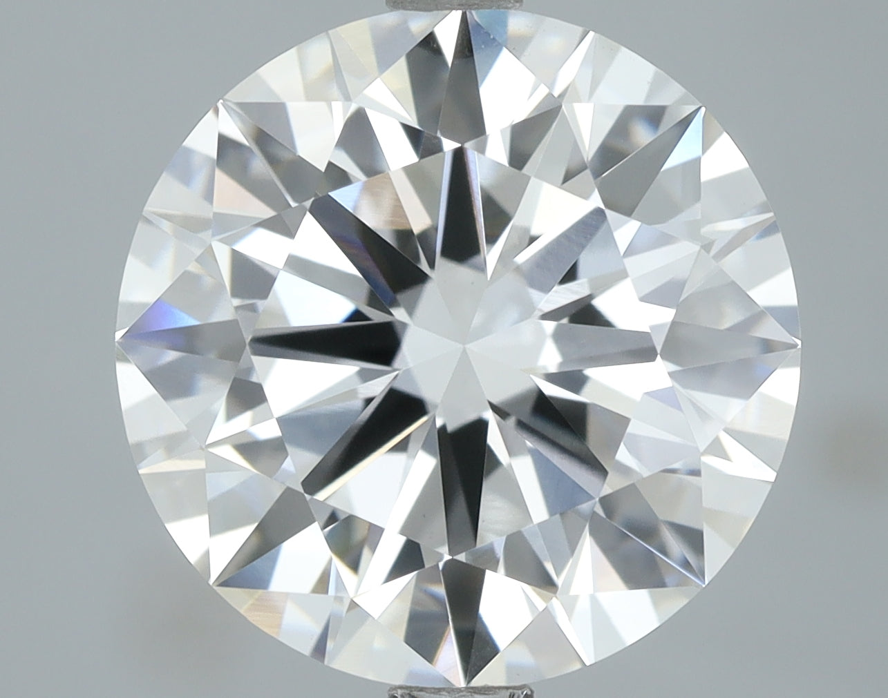 Lab-Grown 4.05 Carat Round Brilliant Diamond color F Clarity VVS2, precious stones, engagement diamonds