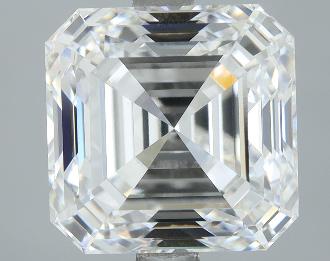 Lab-Grown 4.01 Carat Asscher Cut Diamond color E Clarity VVS2, precious stones, engagement diamonds