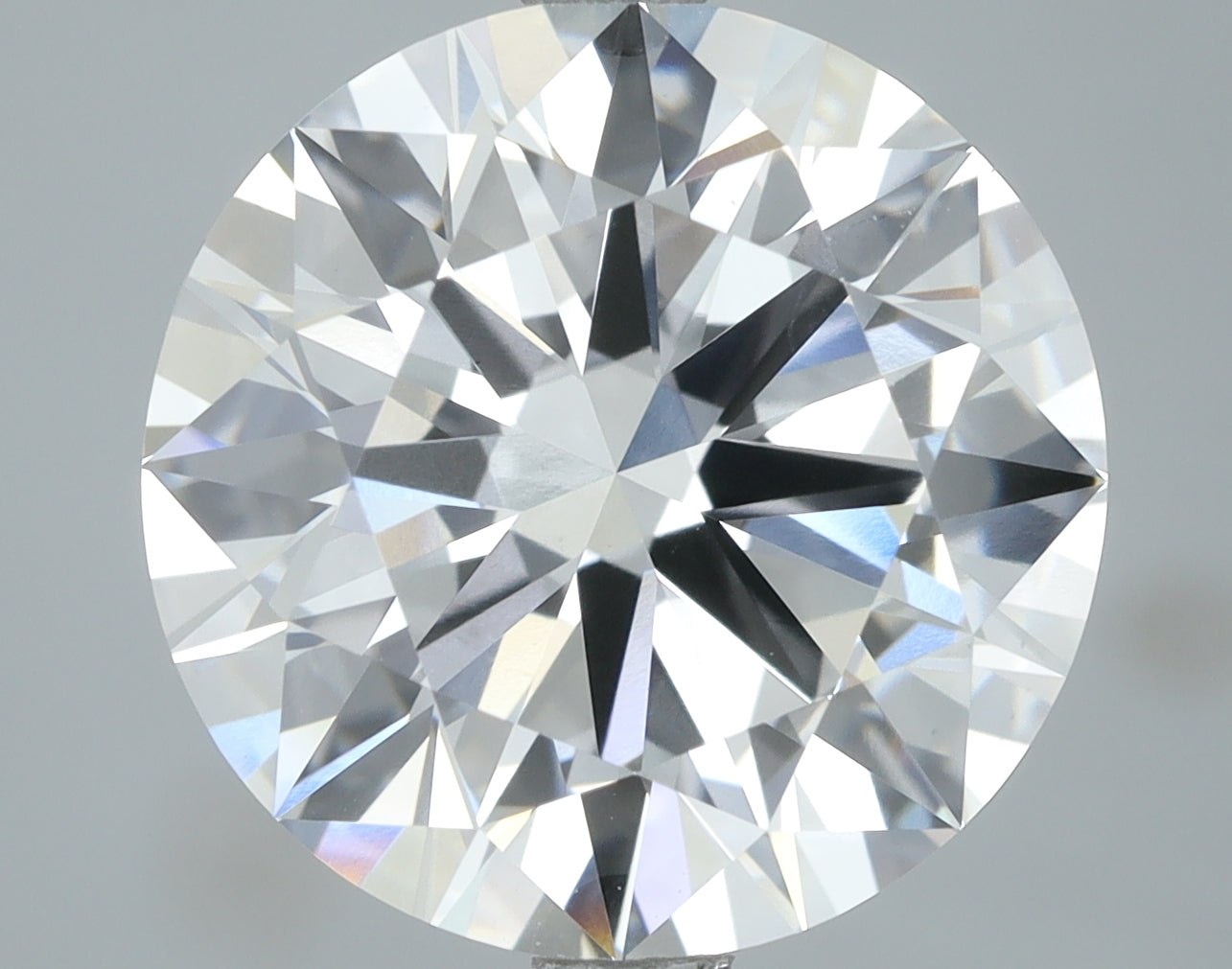 Lab-Grown 4.26 Carat Round Brilliant Diamond color E Clarity VS1, precious stones, engagement diamonds