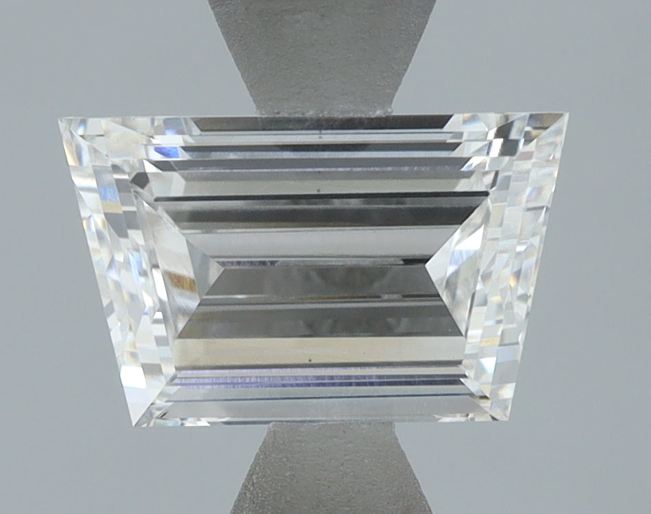 Lab-Grown 1.03 Carat Trapezoid Shape Diamond color E Clarity VS1, precious stones, engagement diamonds