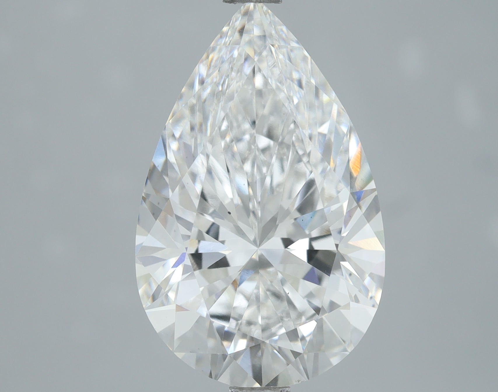 Lab-Grown 4.02 Carat Pear Shape Diamond color D Clarity VS1, precious stones, engagement diamonds