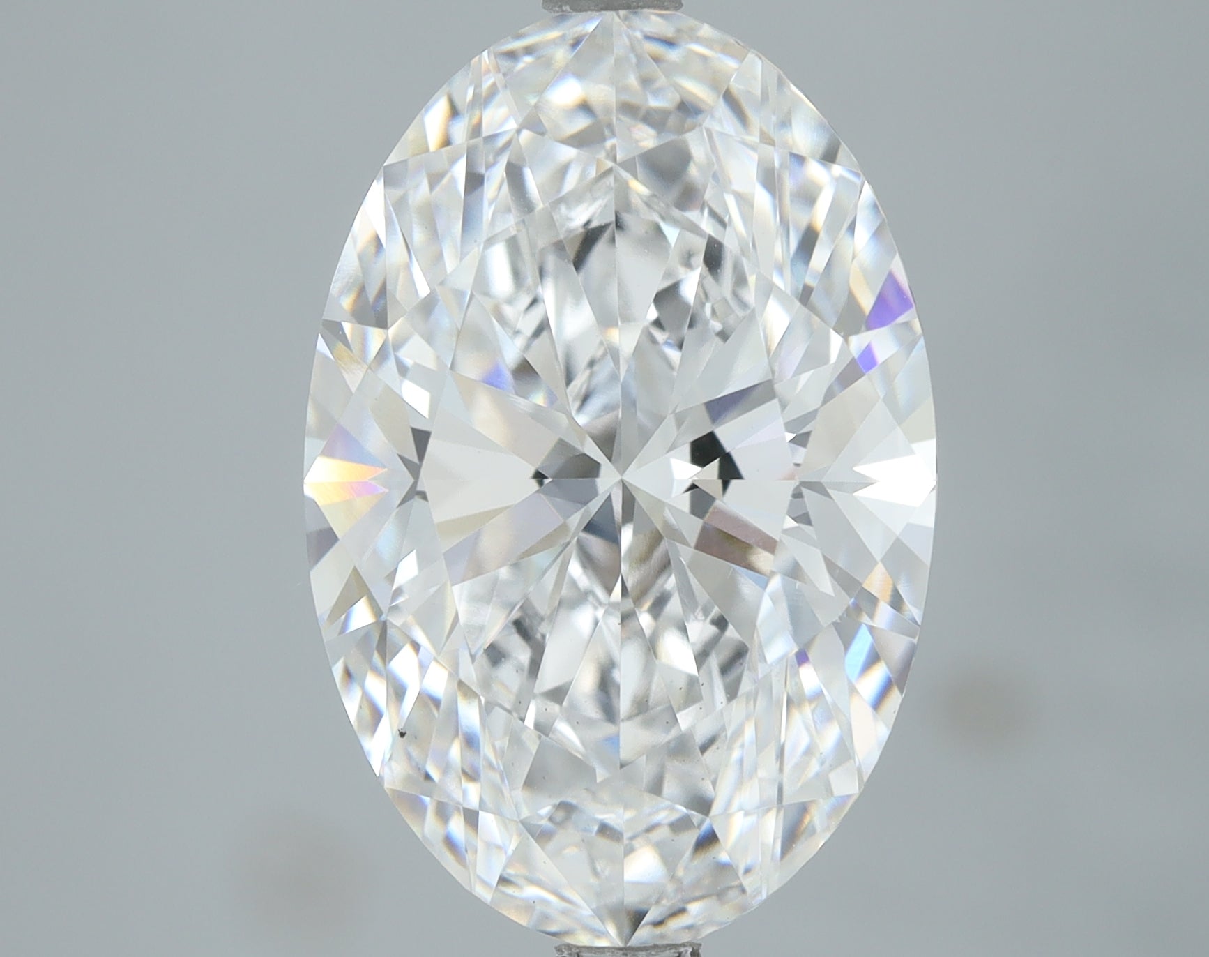 Lab-Grown 5.01 Carat Oval Shape Diamond color D Clarity VS2, precious stones, engagement diamonds