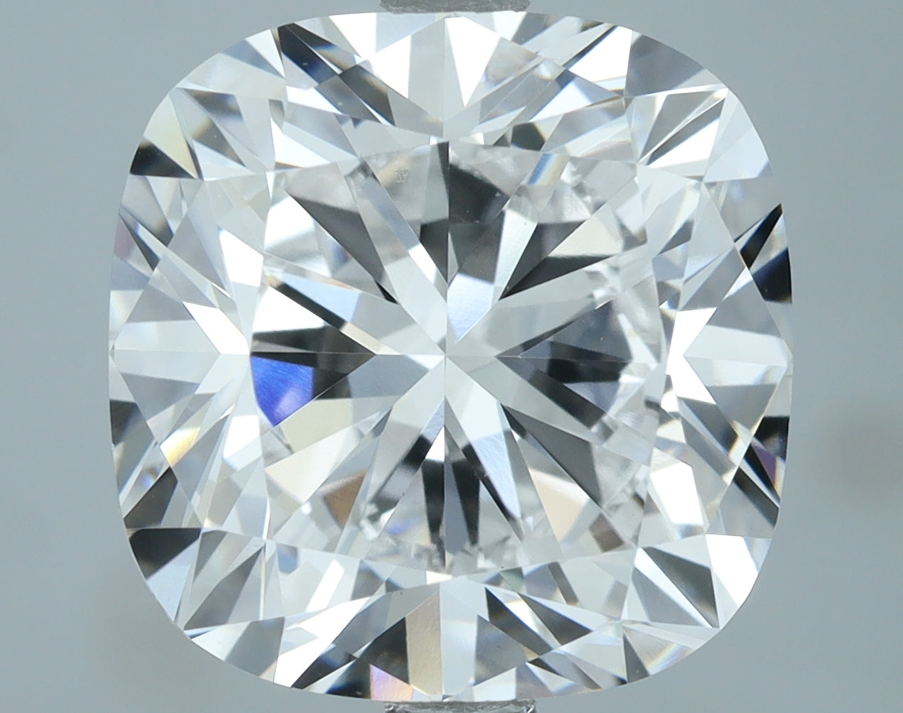 Lab-Grown 4.91 Carat Cushion Brilliant Diamond color E Clarity VVS2, precious stones, engagement diamonds
