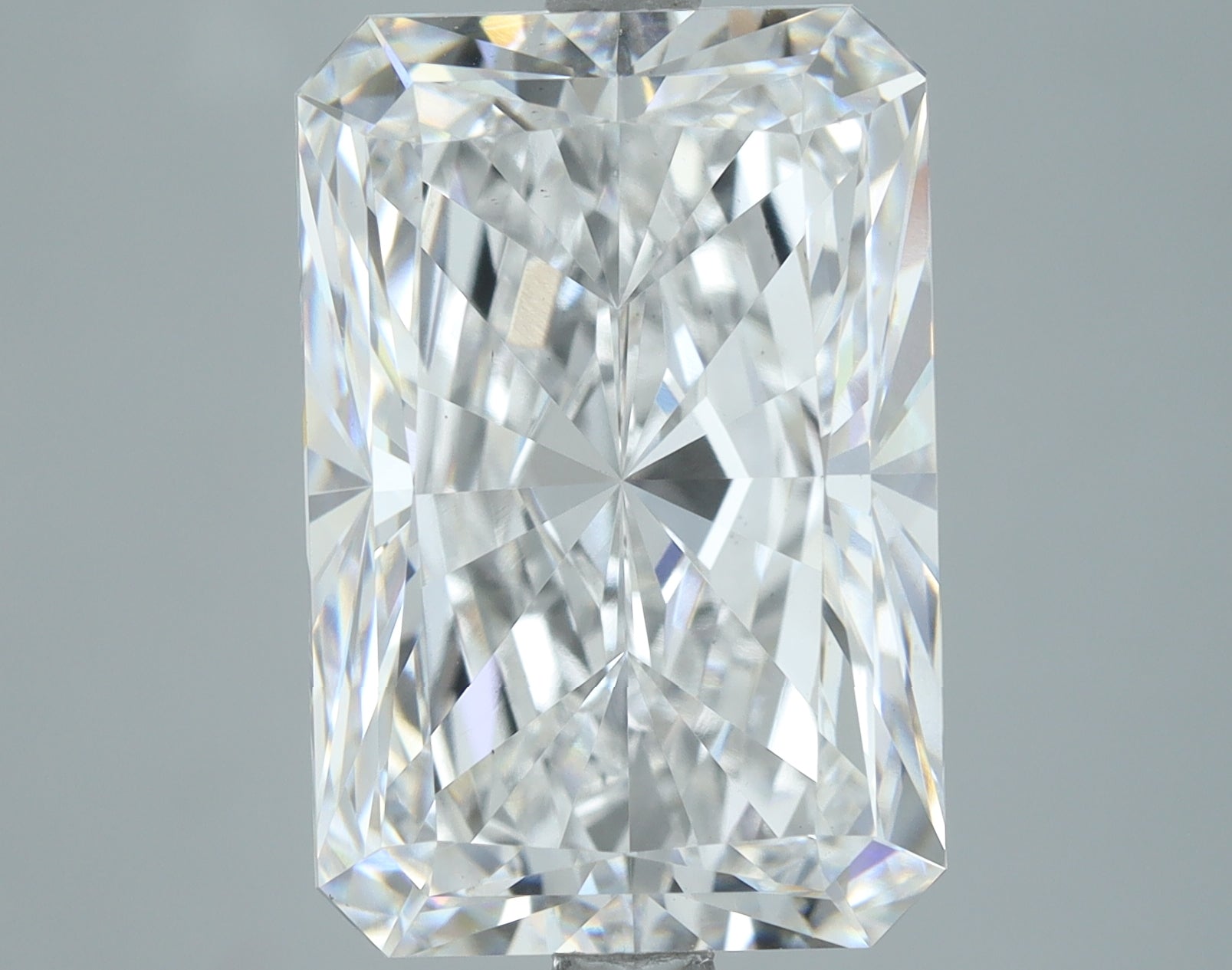 Lab-Grown 6.01 Carat Radiant Cut Diamond color D Clarity VS1, precious stones, engagement diamonds