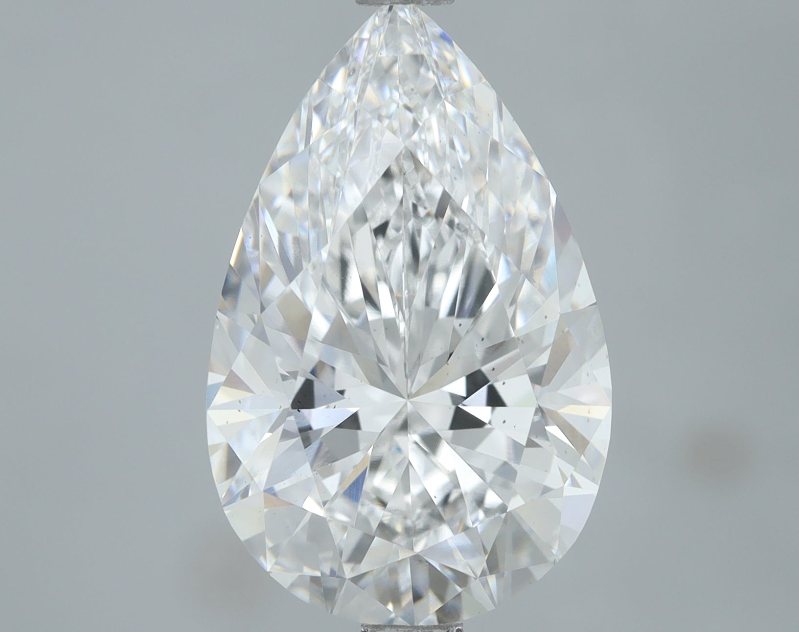 Lab-Grown 3.50 Carat Pear Shape Diamond color D Clarity VS2, precious stones, engagement diamonds