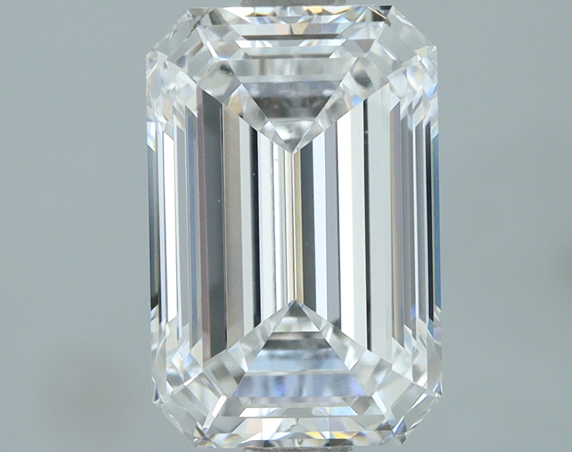 Lab-Grown 2.01 Carat Emerald Cut Diamond color E Clarity VS1, precious stones, engagement diamonds