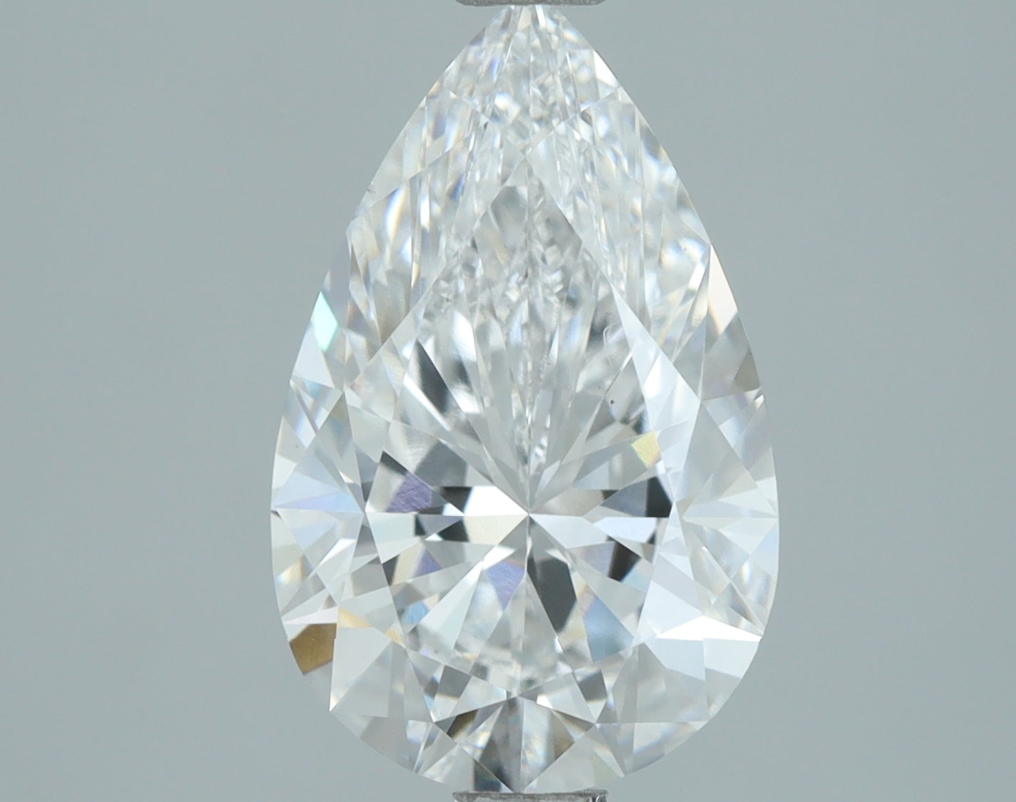 Lab-Grown 2.26 Carat Pear Shape Diamond color E Clarity VS1, precious stones, engagement diamonds