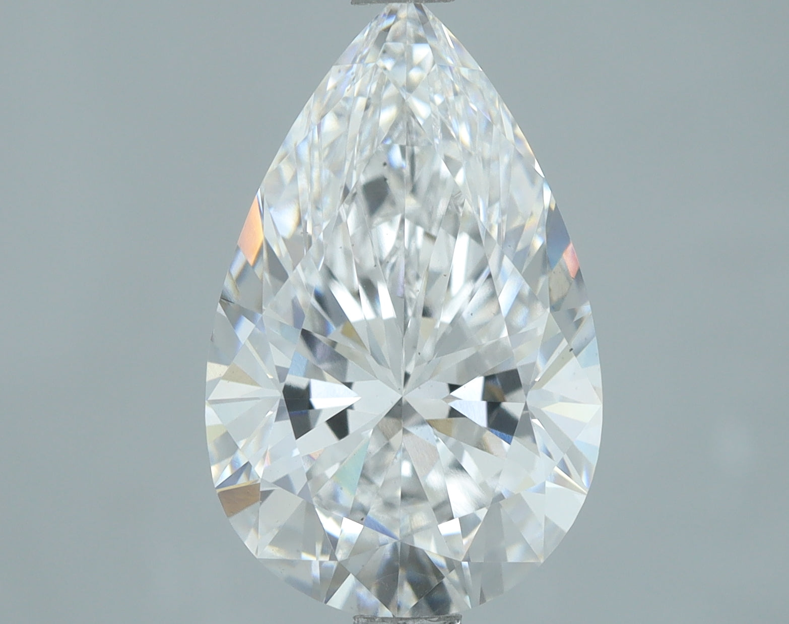 Lab-Grown 3.00 Carat Pear Shape Diamond color D Clarity VS2, precious stones, engagement diamonds